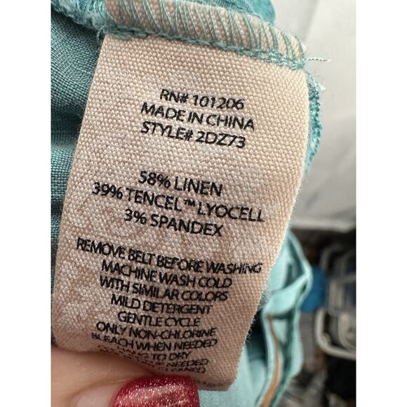 Soft Surroundings Linen Pants Womens Sz 8 Wide Leg Embroidered Belt‎ Cropped - Picture 8 of 10